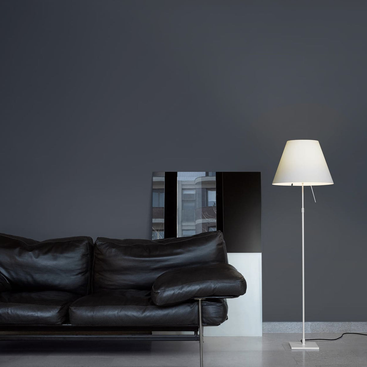 Costanza D13 mesa Luceplan