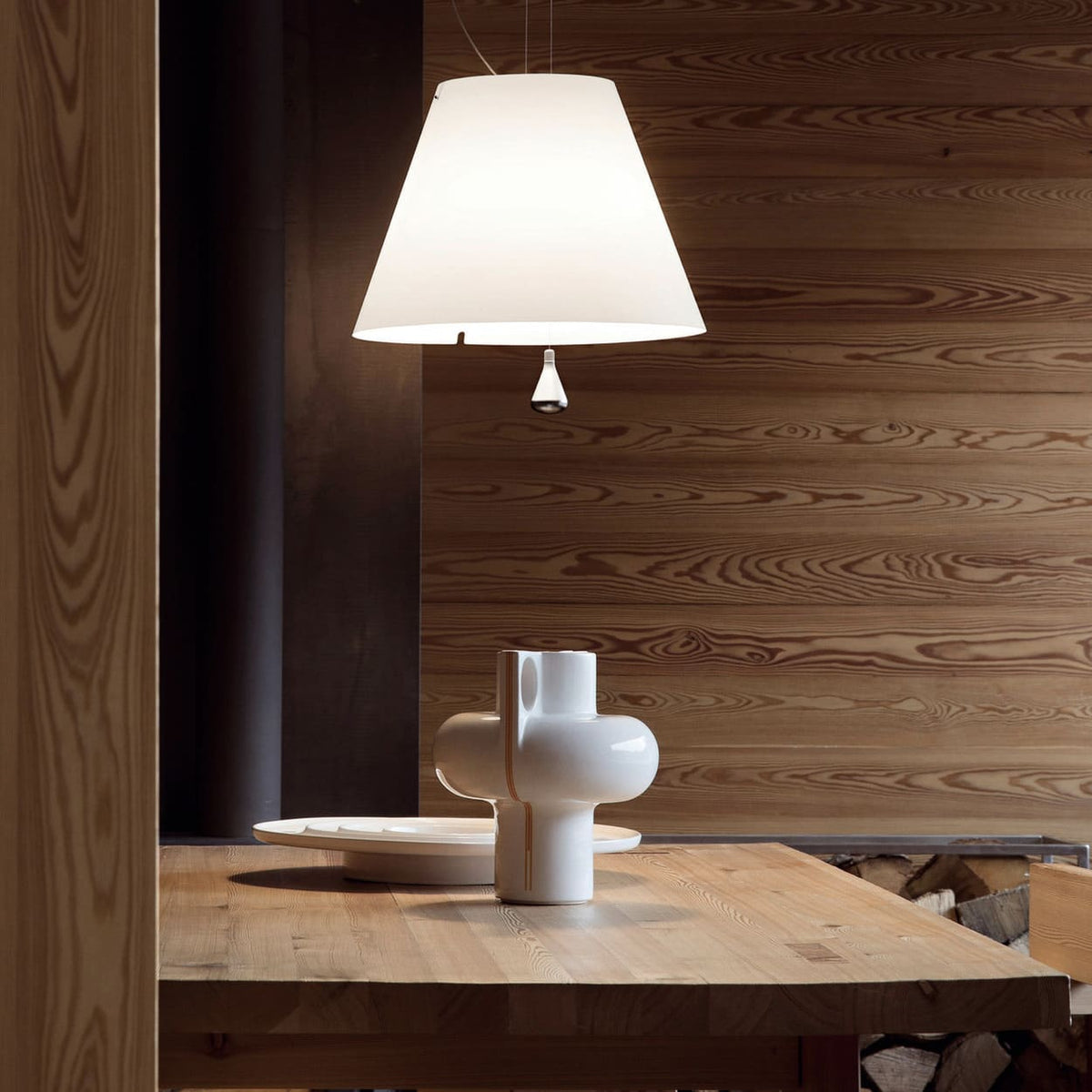 Costanza D13 mesa Luceplan