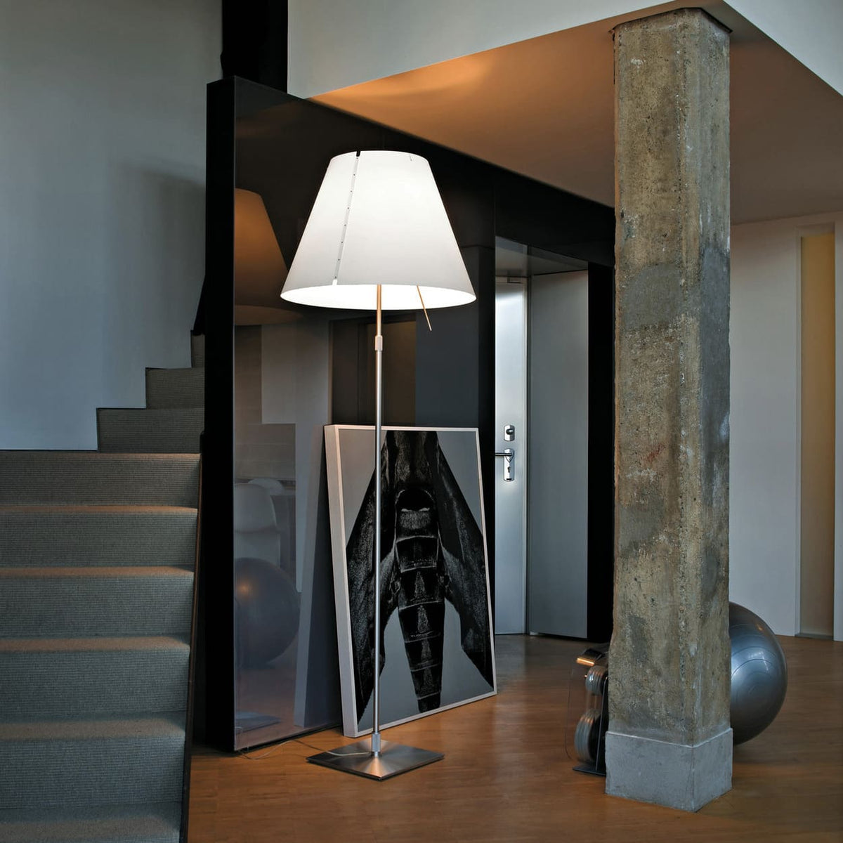 Costanza D13 mesa Luceplan
