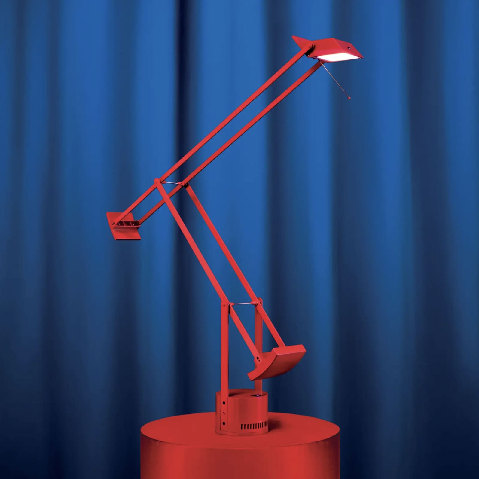 Tizio RED 50th Artemide