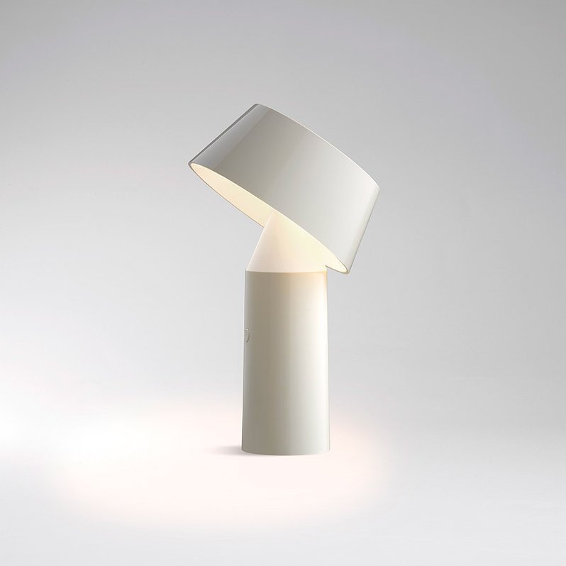 uno iluminacion y lamparas de diseño en valladolid lampara bicoca marset fiscarini colores amarillo gris azul rosa verde blanco led regalo 1 blanca